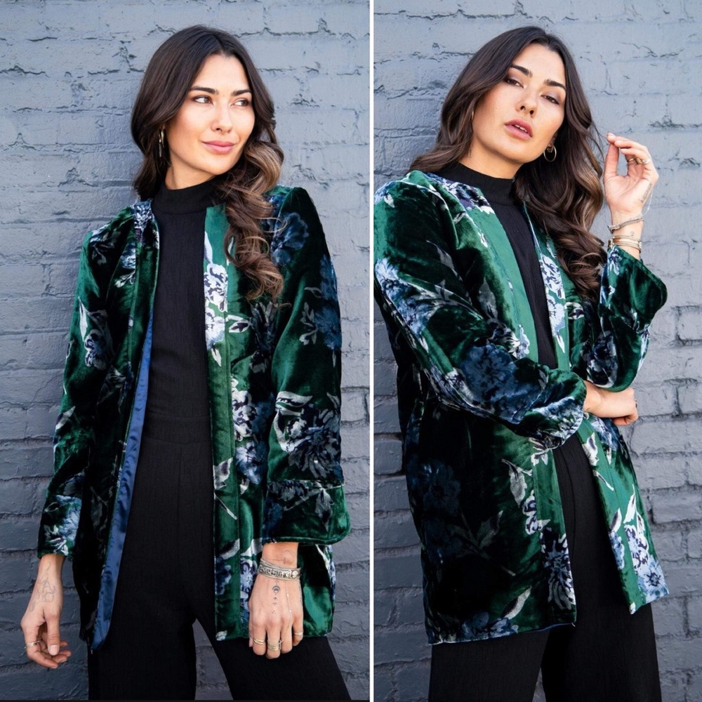 Eva Franco Open Collar Green Velvet Bloom Car Coat Jacket- Anthropologie- Small